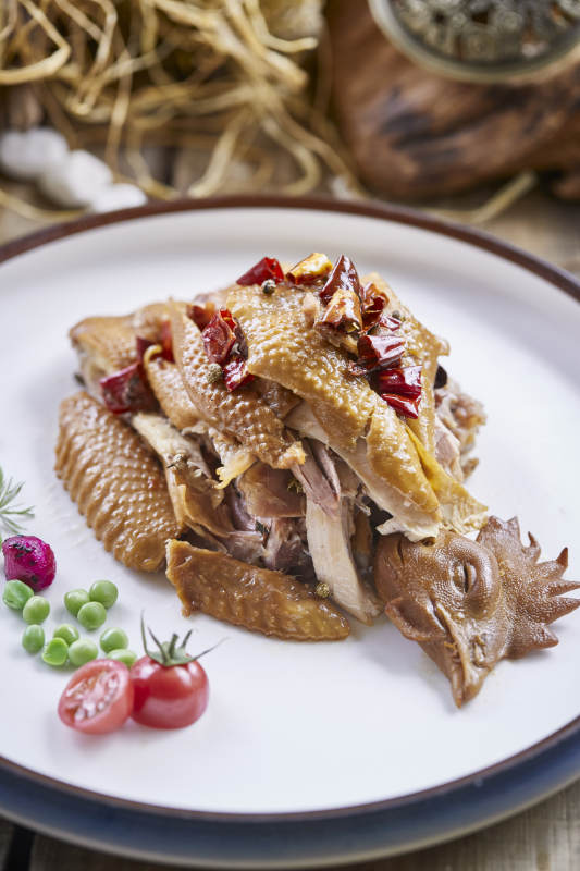 手撕卤味北京油鸡半只图片