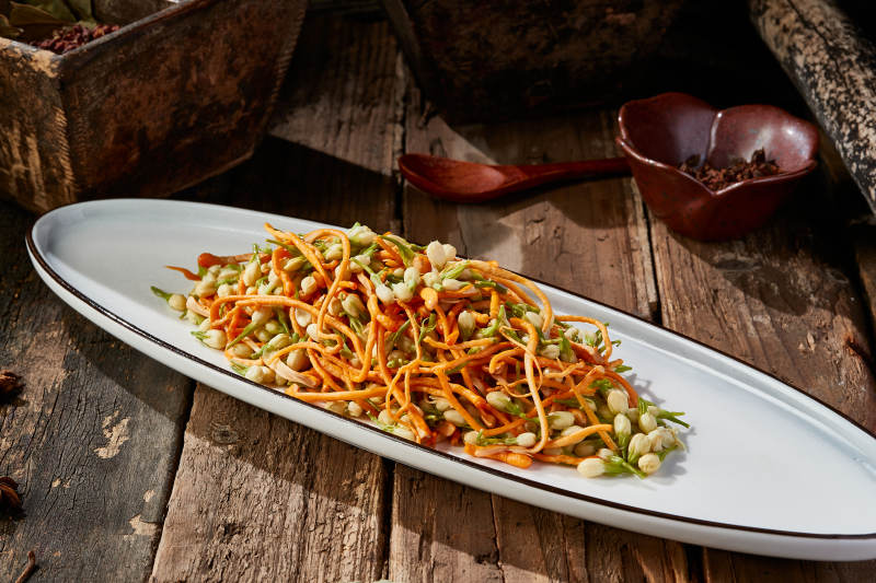 茉莉花拌虫草花图片