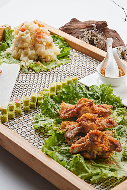 油炸羊脊骨图片