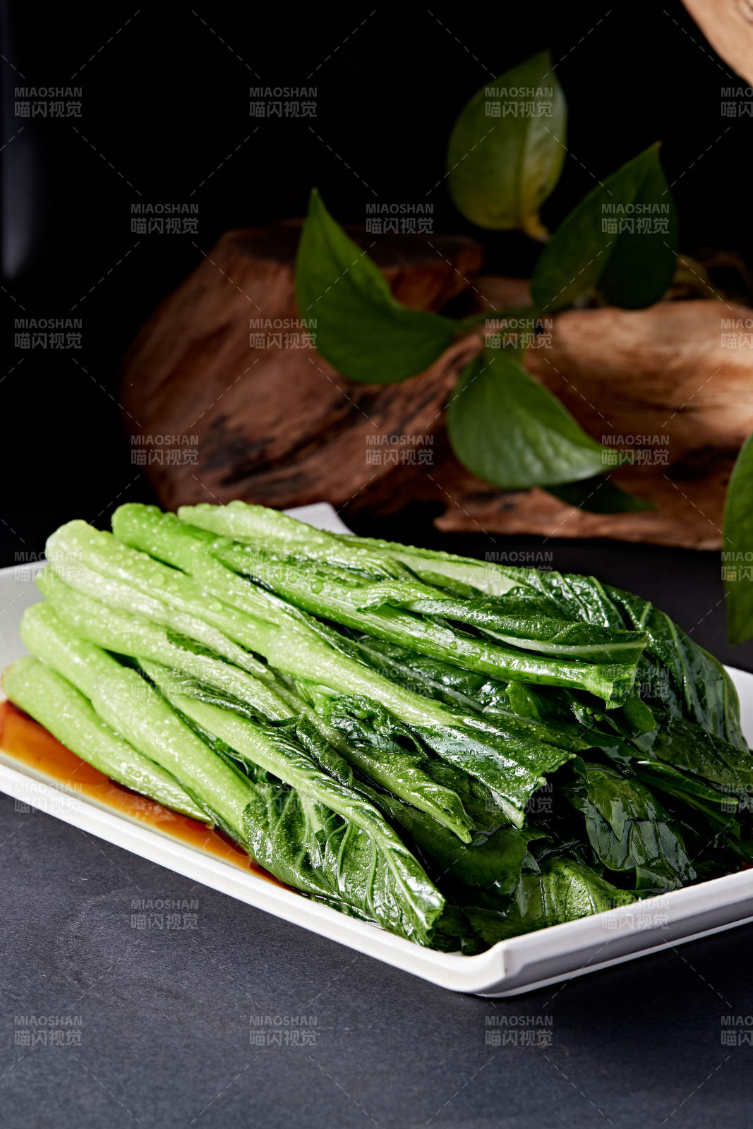 冰镇白灼芥蓝图片