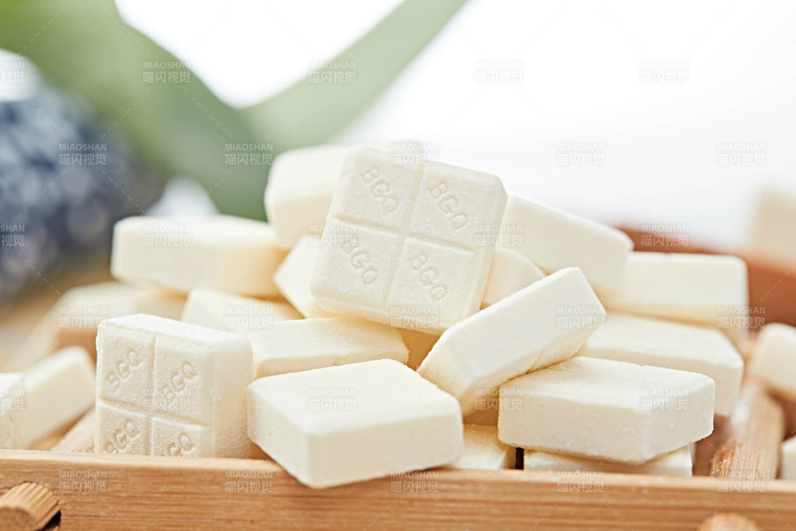 浓香甜美滋味浓郁的蒙族牛奶制品特写图片