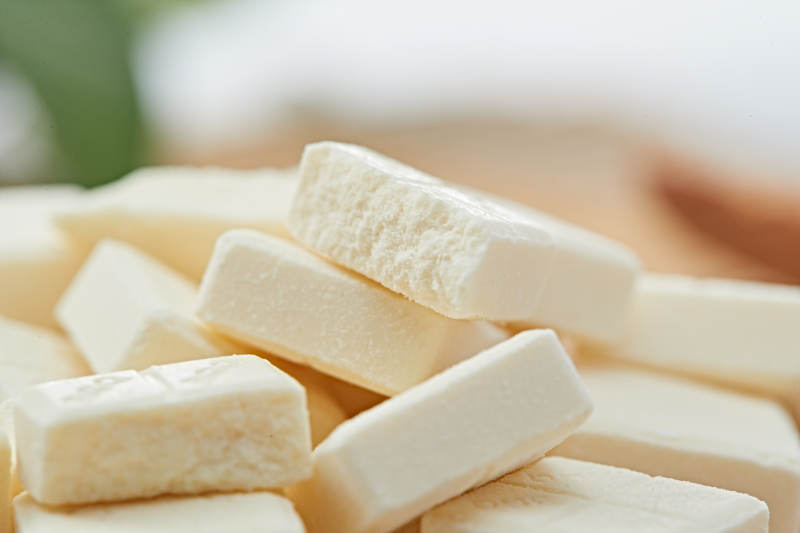 浓香甜美滋味浓郁的蒙族牛奶制品特写图片