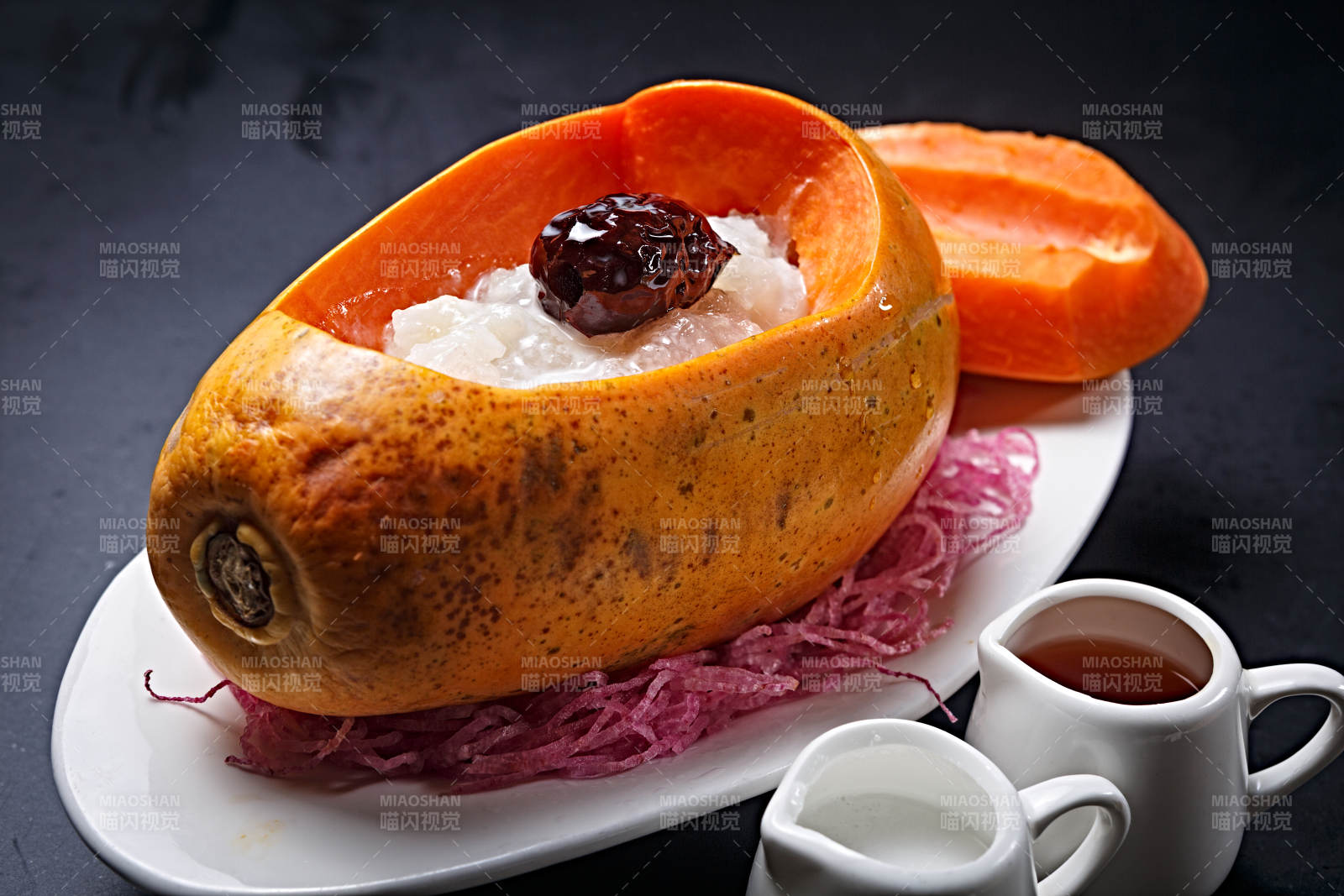 鲜奶木瓜炖雪哈图片