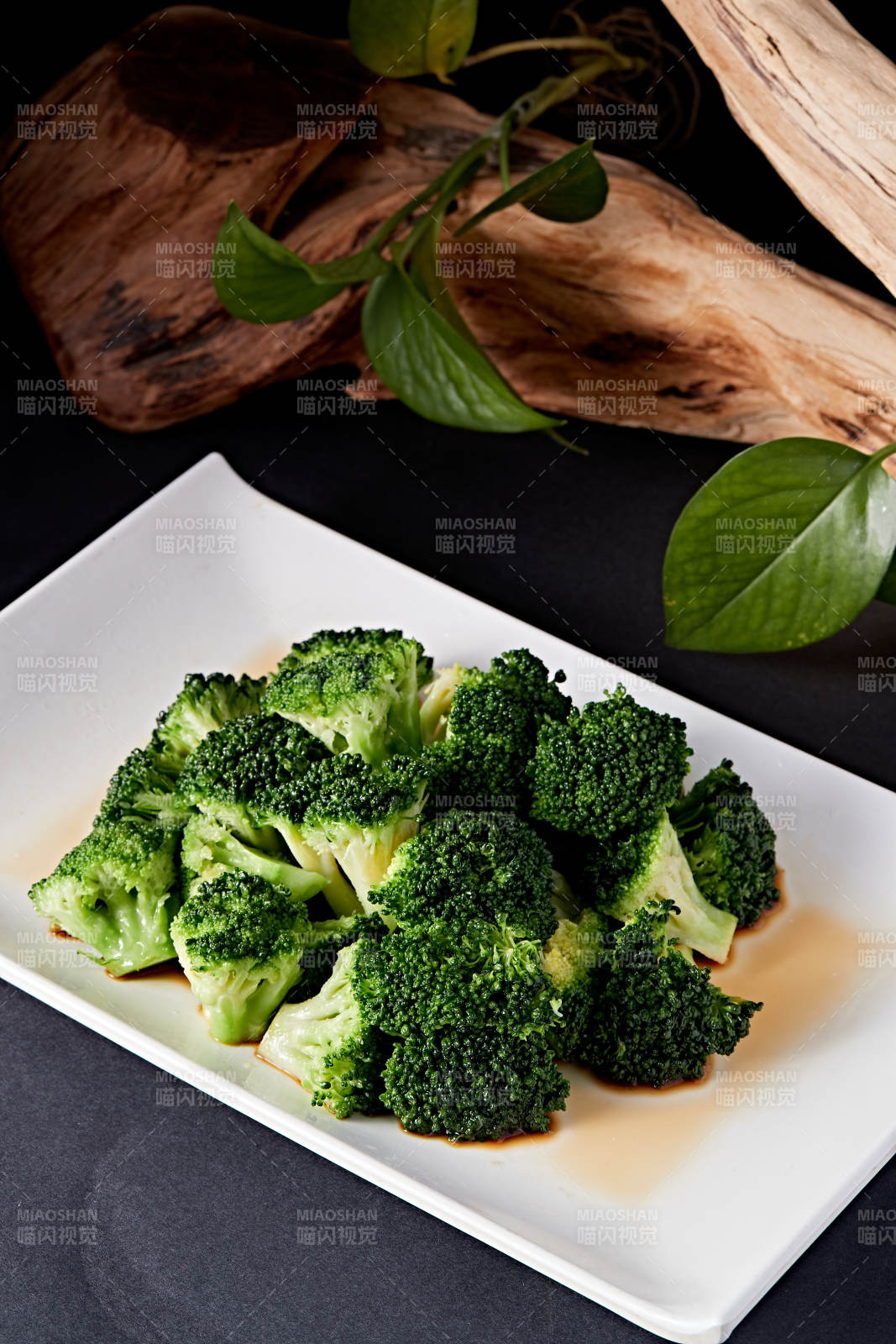 白灼西蓝花图片