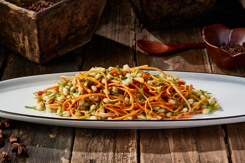 茉莉花拌虫草花图片