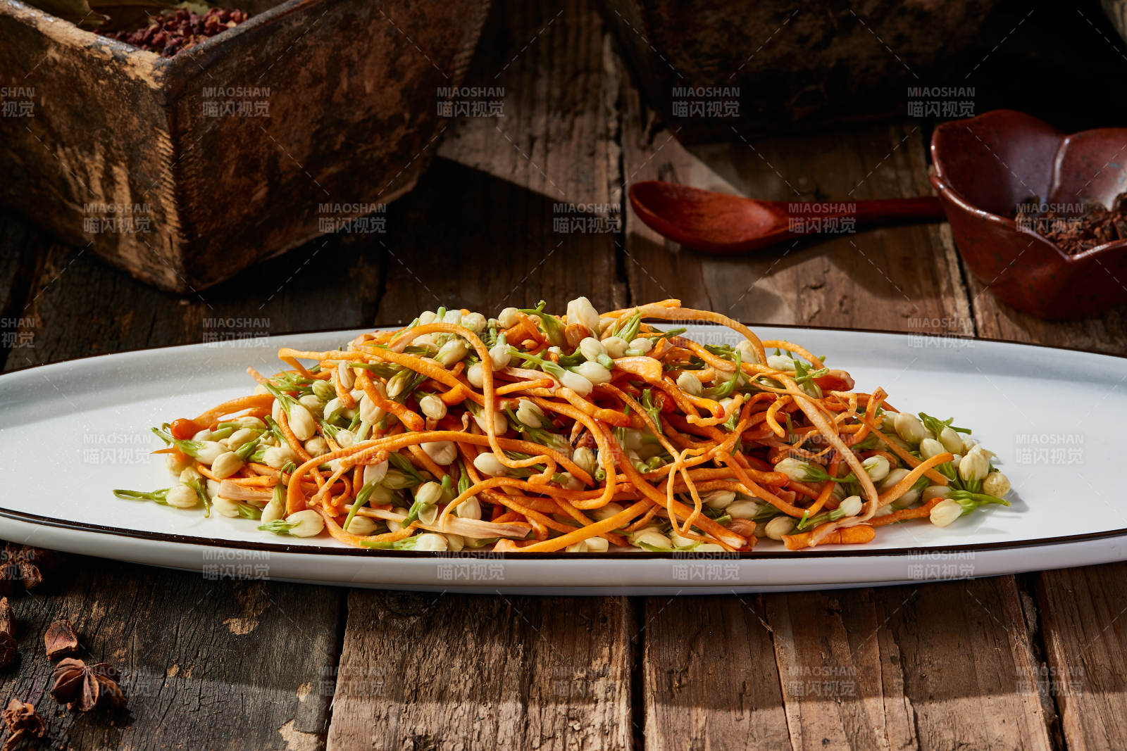 茉莉花拌虫草花图片