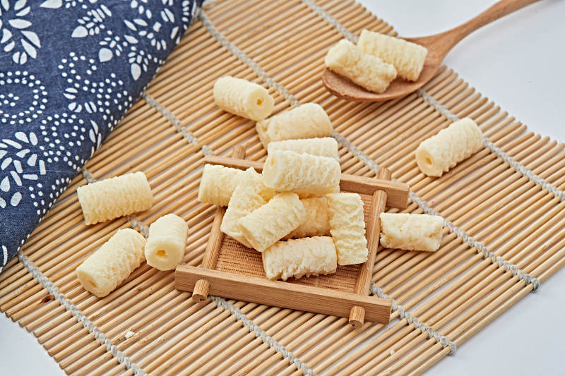 浓香甜美滋味浓郁的蒙族牛奶制品特写图片