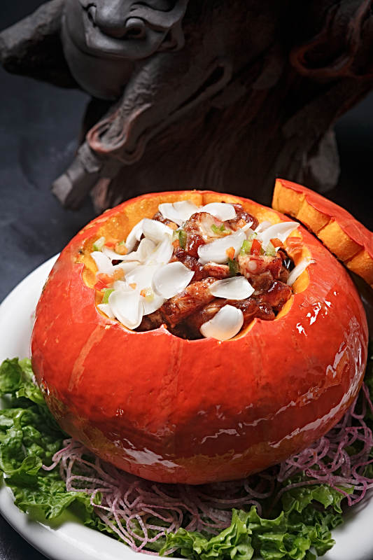 金瓜百合排骨盅图片