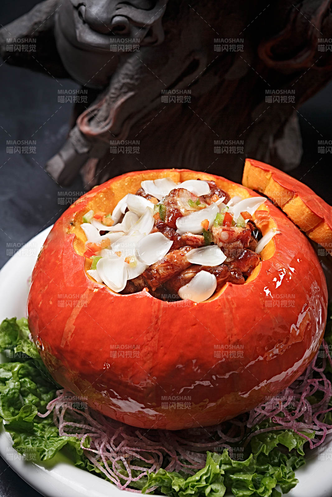 金瓜百合排骨盅图片