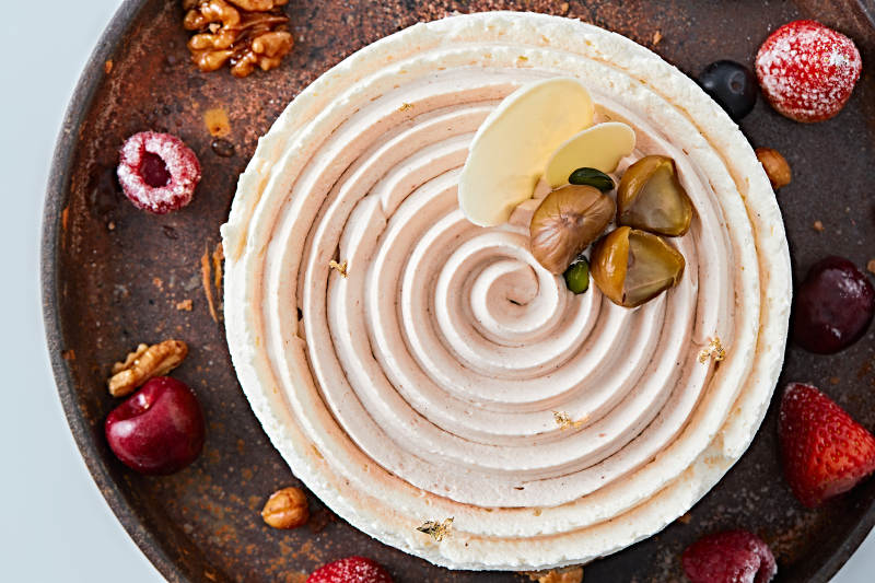 香烤坚果碎烧板栗金箔冰激凌蛋糕图片