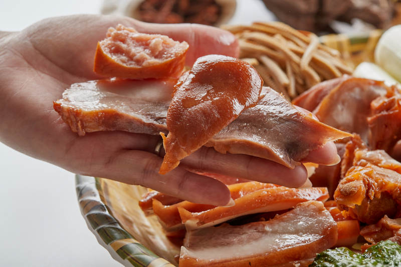 竹制笸箩装的农家大丰收图片