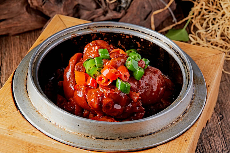 红烧酱猪蹄图片