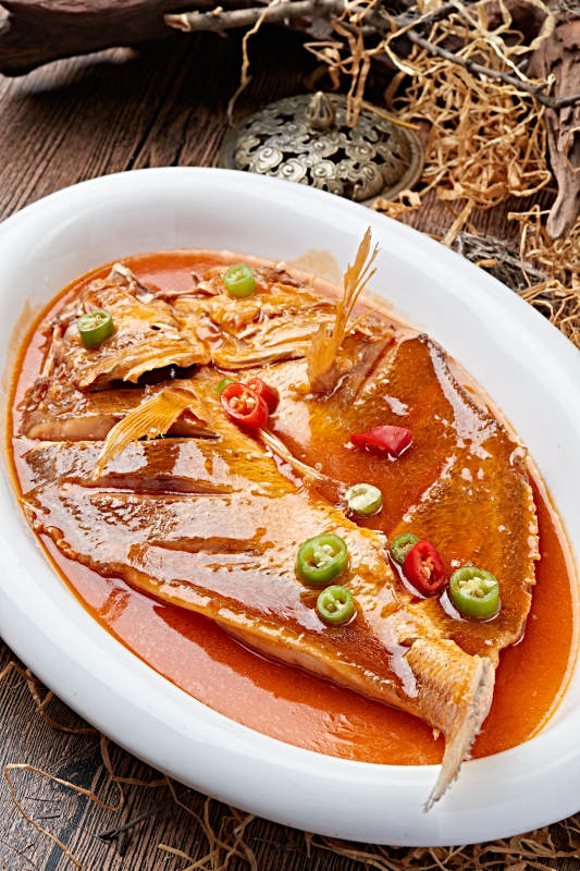 黄焖浇汁海黄鱼图片