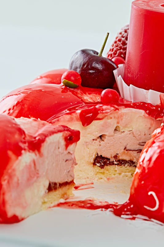 鲜果斯特芬妮法式荔枝味鲜奶蛋糕图片