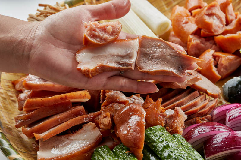 竹制笸箩装的农家大丰收图片