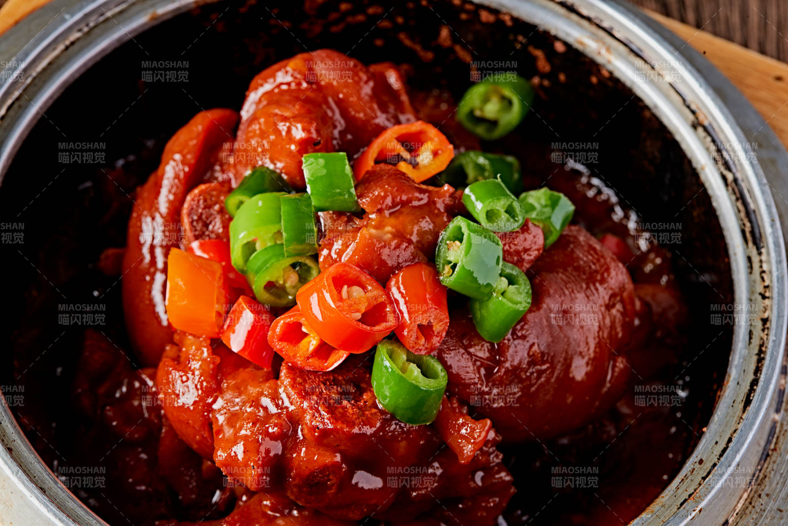 红烧酱猪蹄图片