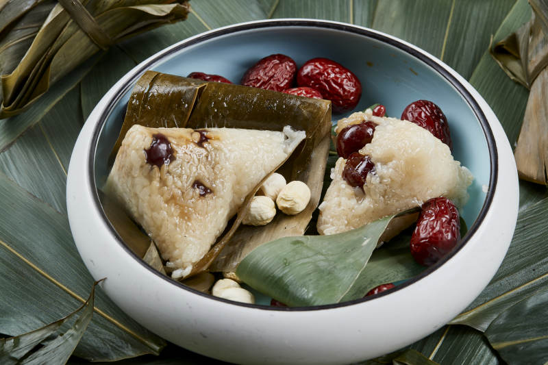 端午节的粽子和原材料图片