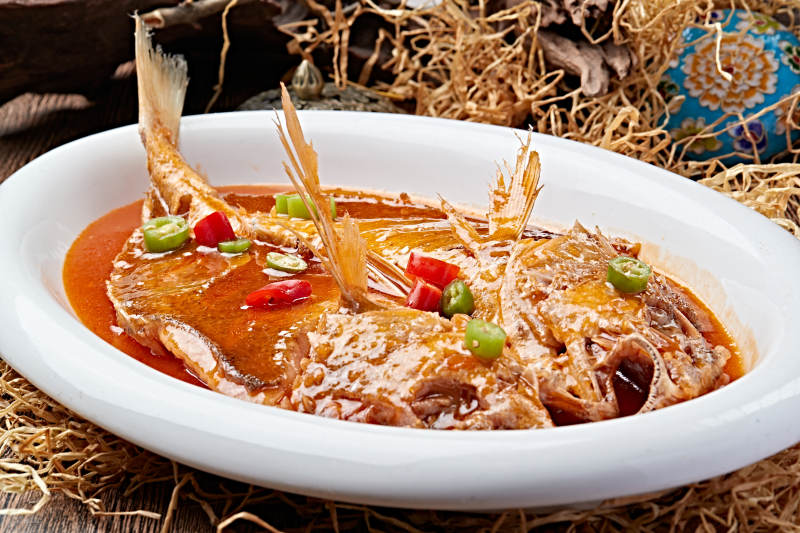 黄焖浇汁海黄鱼图片