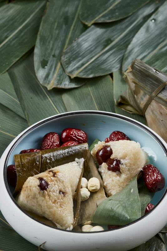 端午节的粽子和原材料图片