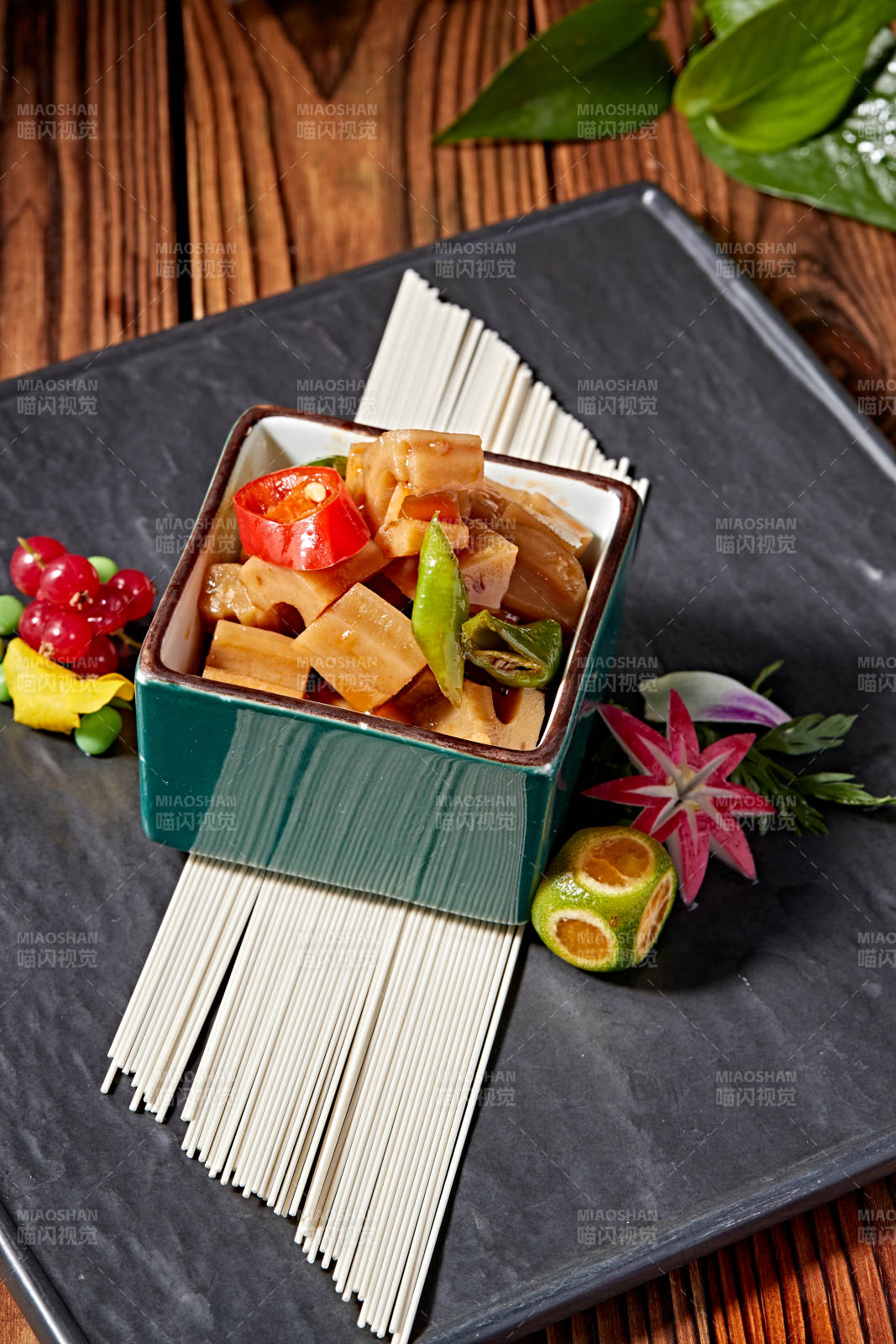 小菜凉菜酸辣藕块图片