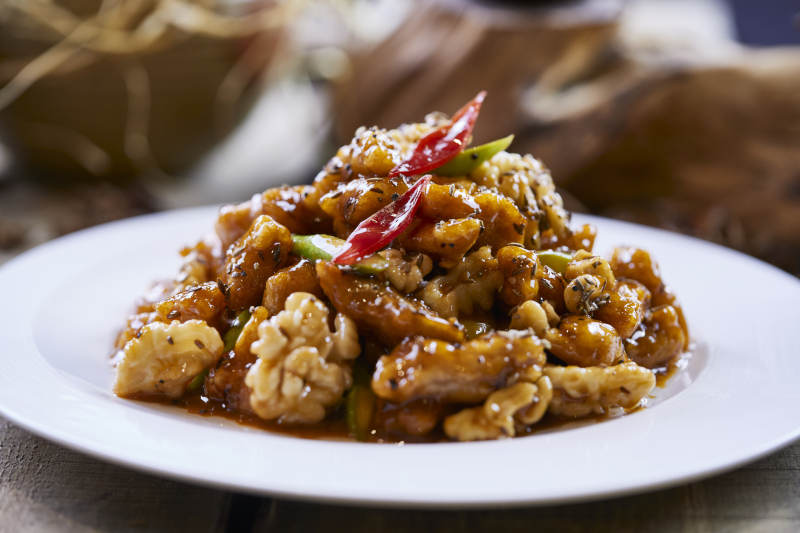 糖醋里脊烩芦笋桃仁桃园三结义图片