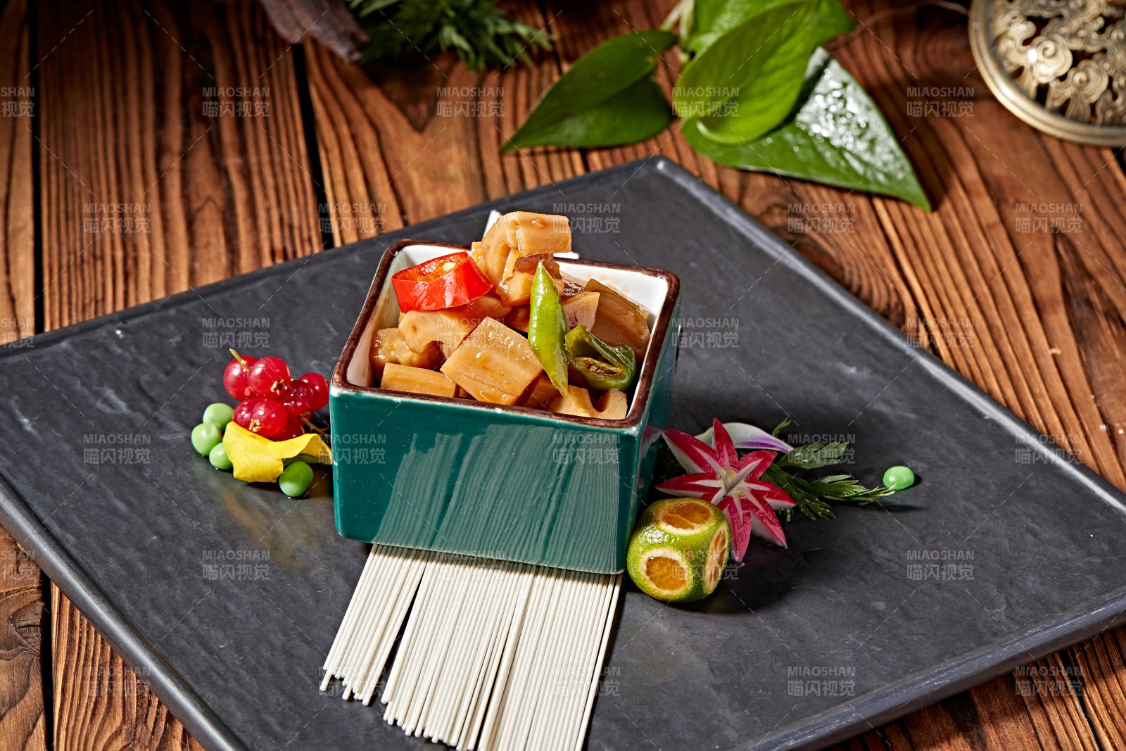 小菜凉菜酸辣藕块图片