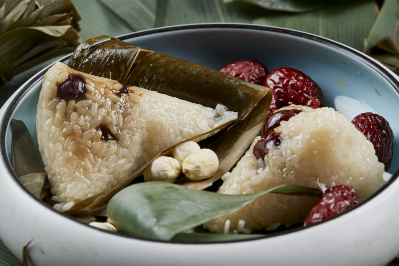 端午节的粽子和原材料图片