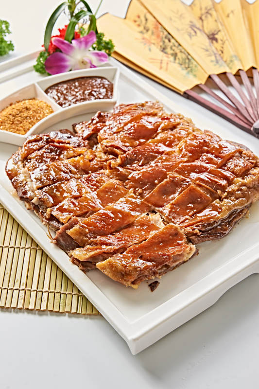 炭烤脆皮羊排图片