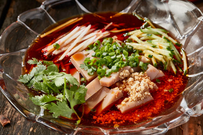 红油大同黑凉粉图片