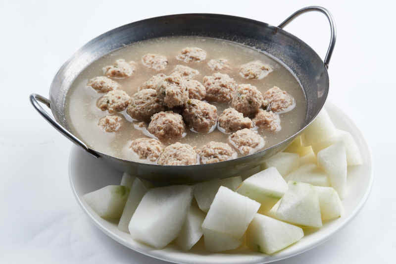 锅仔冬瓜汆丸子图片