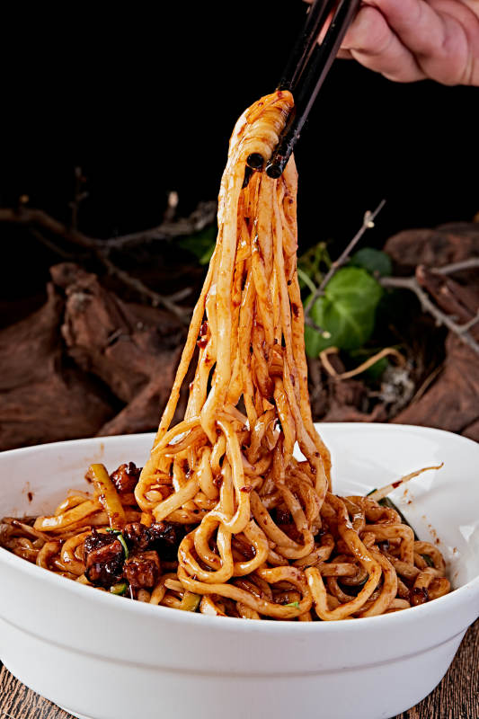 老北京肉丁炸酱面图片