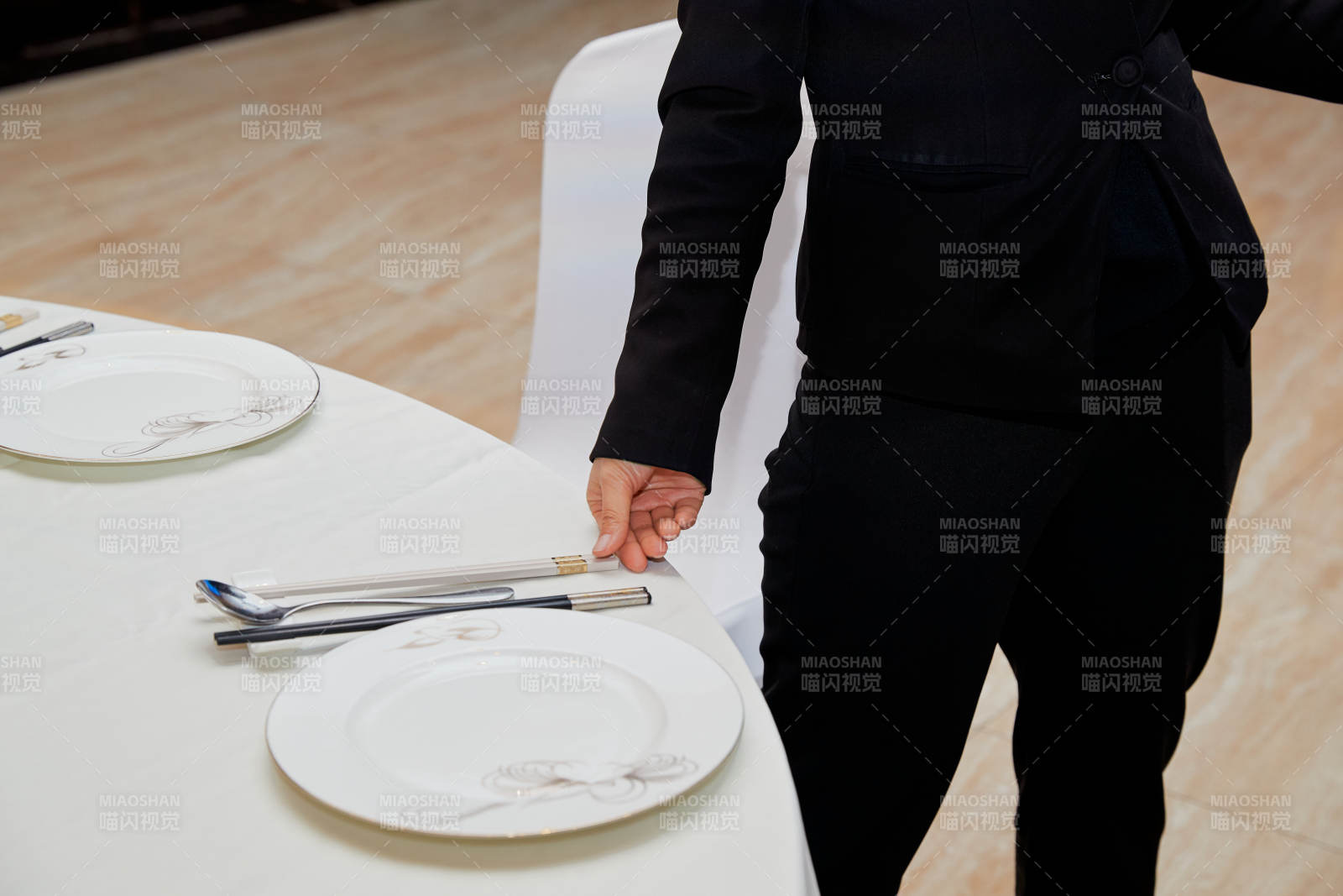 中餐餐桌礼仪与服务图片