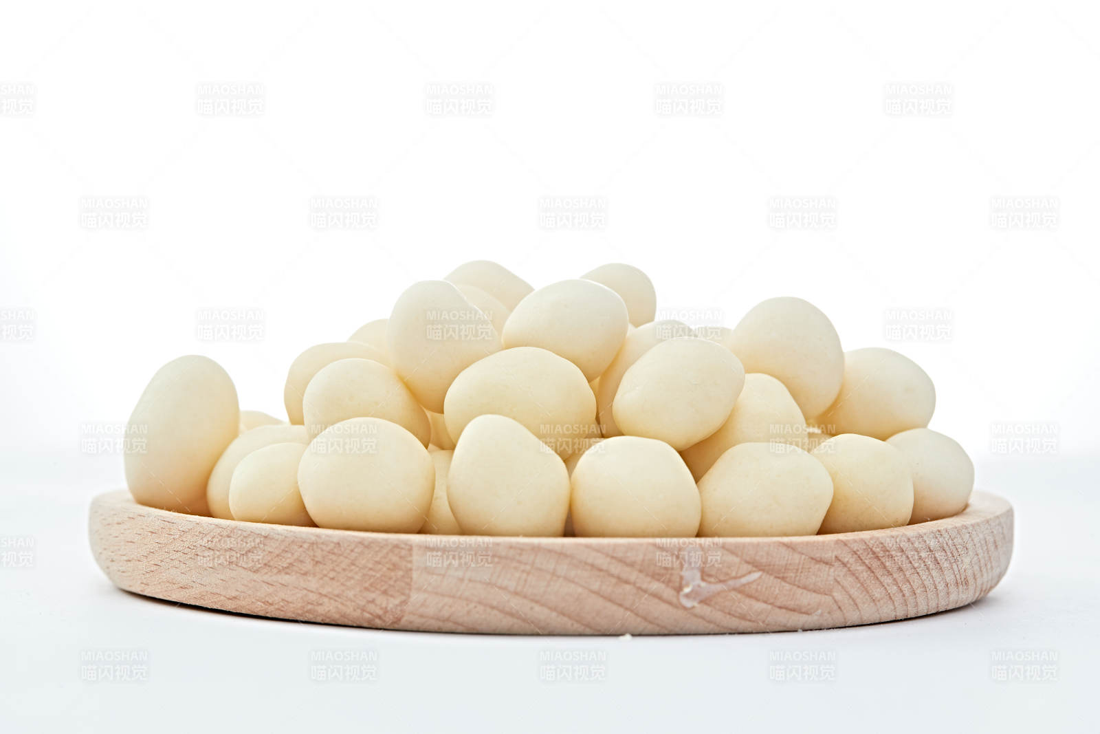 浓香甜美滋味浓郁的蒙族牛奶制品特写图片