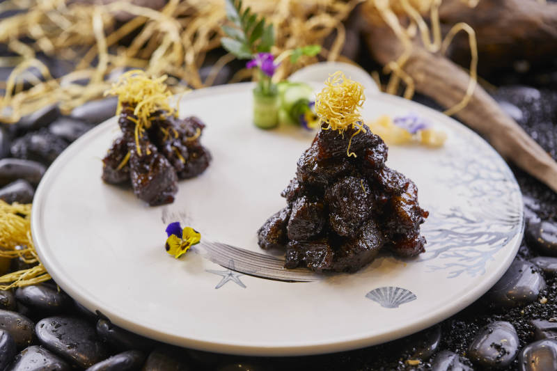 墨鱼汁烧牛腩图片