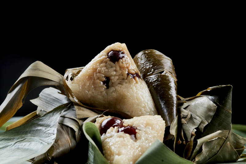 端午节的粽子和原材料图片