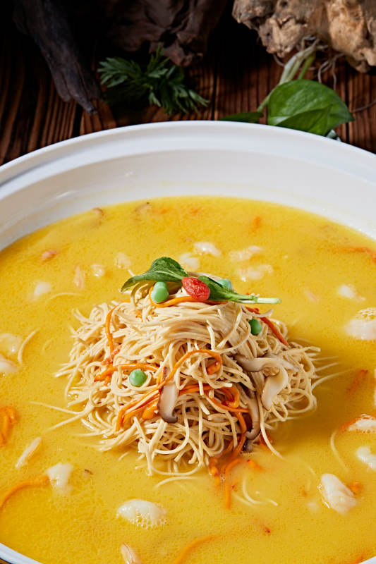 淮扬名菜鲜虾仁大烫干丝图片