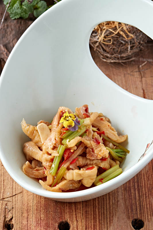 酸辣脱骨鸡爪图片