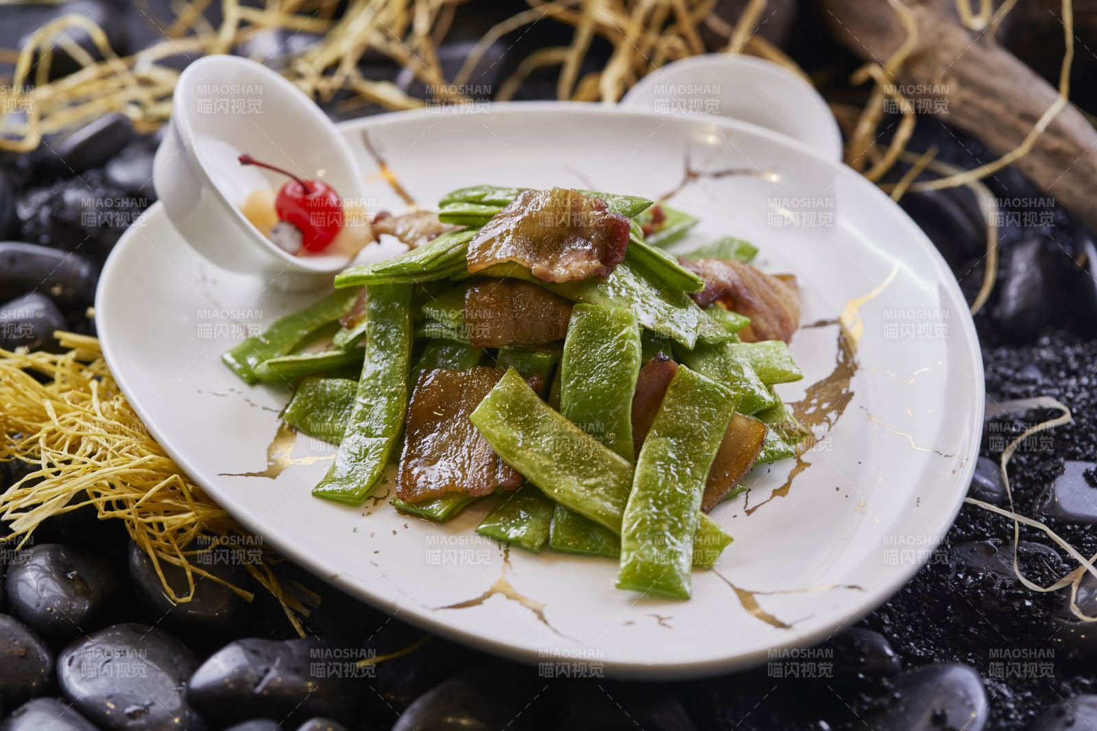 蜜豆小炒五花肉豆角五花肉图片