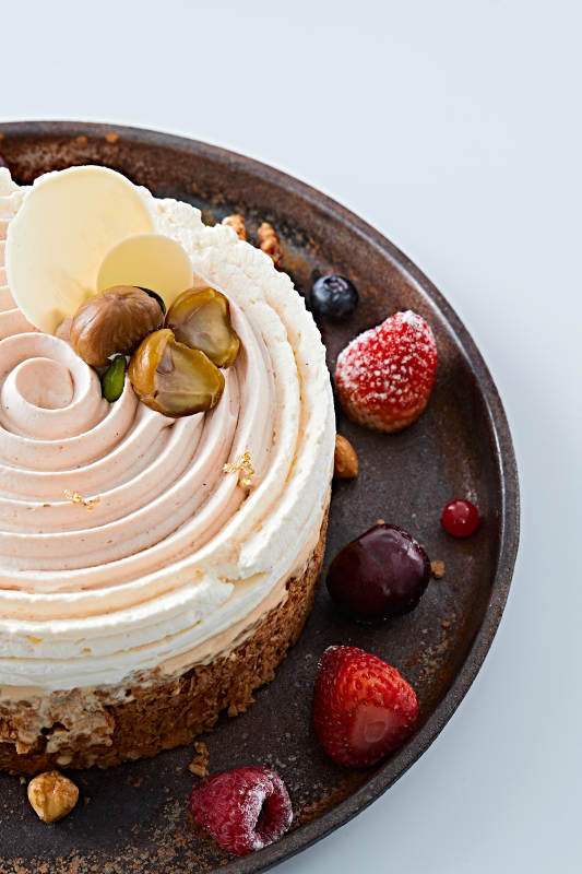 香烤坚果碎烧板栗金箔冰激凌蛋糕图片