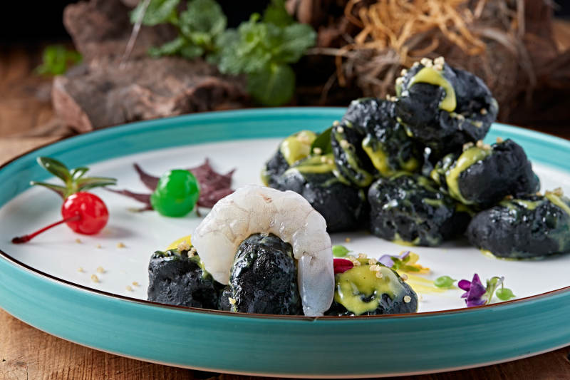 油炸天妇罗墨鱼汁大虾仁图片