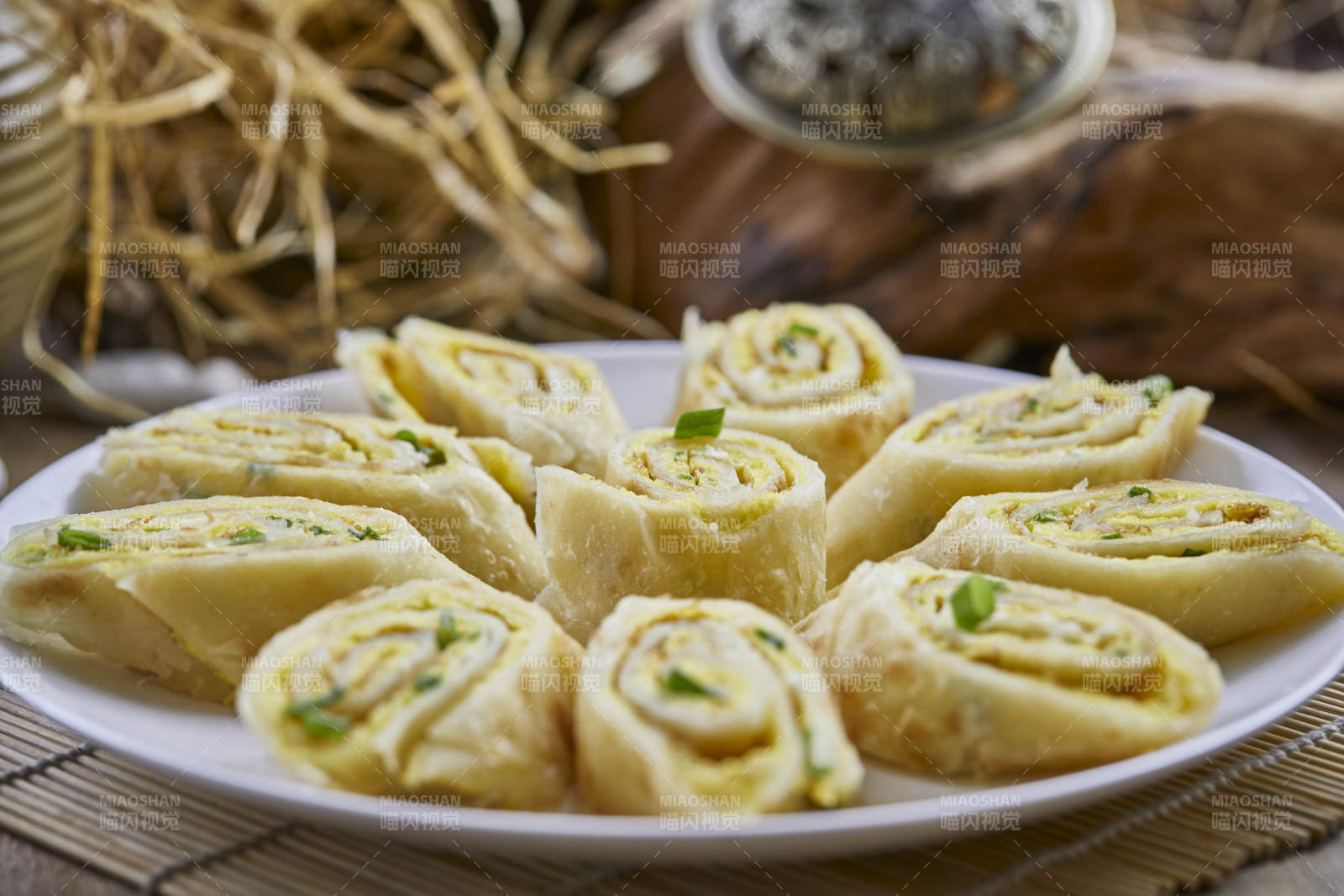 经典主食肉龙卷图片