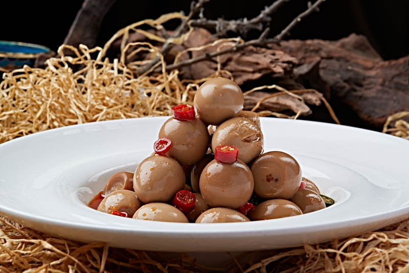 米椒香辣卤味鹌鹑蛋图片
