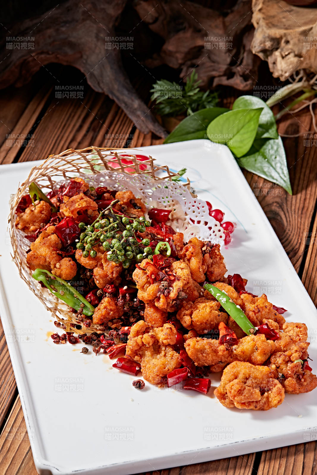 香炸麻辣山鸡块图片