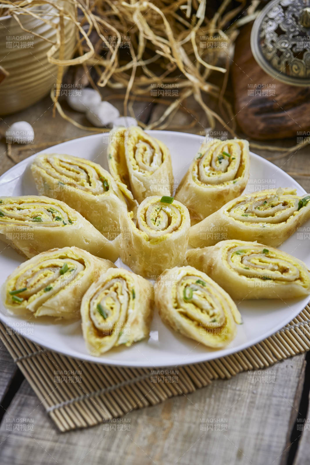 经典主食肉龙卷图片