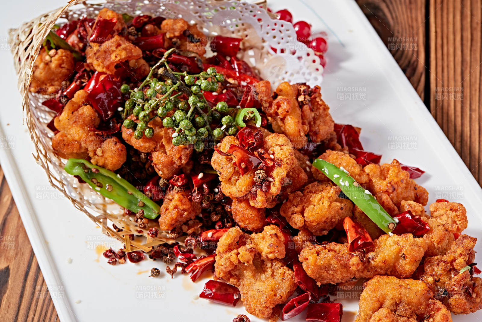 香炸麻辣山鸡块图片