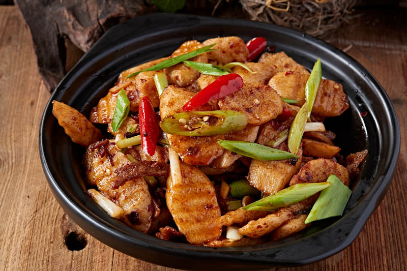 湘味辣椒干锅土豆片图片