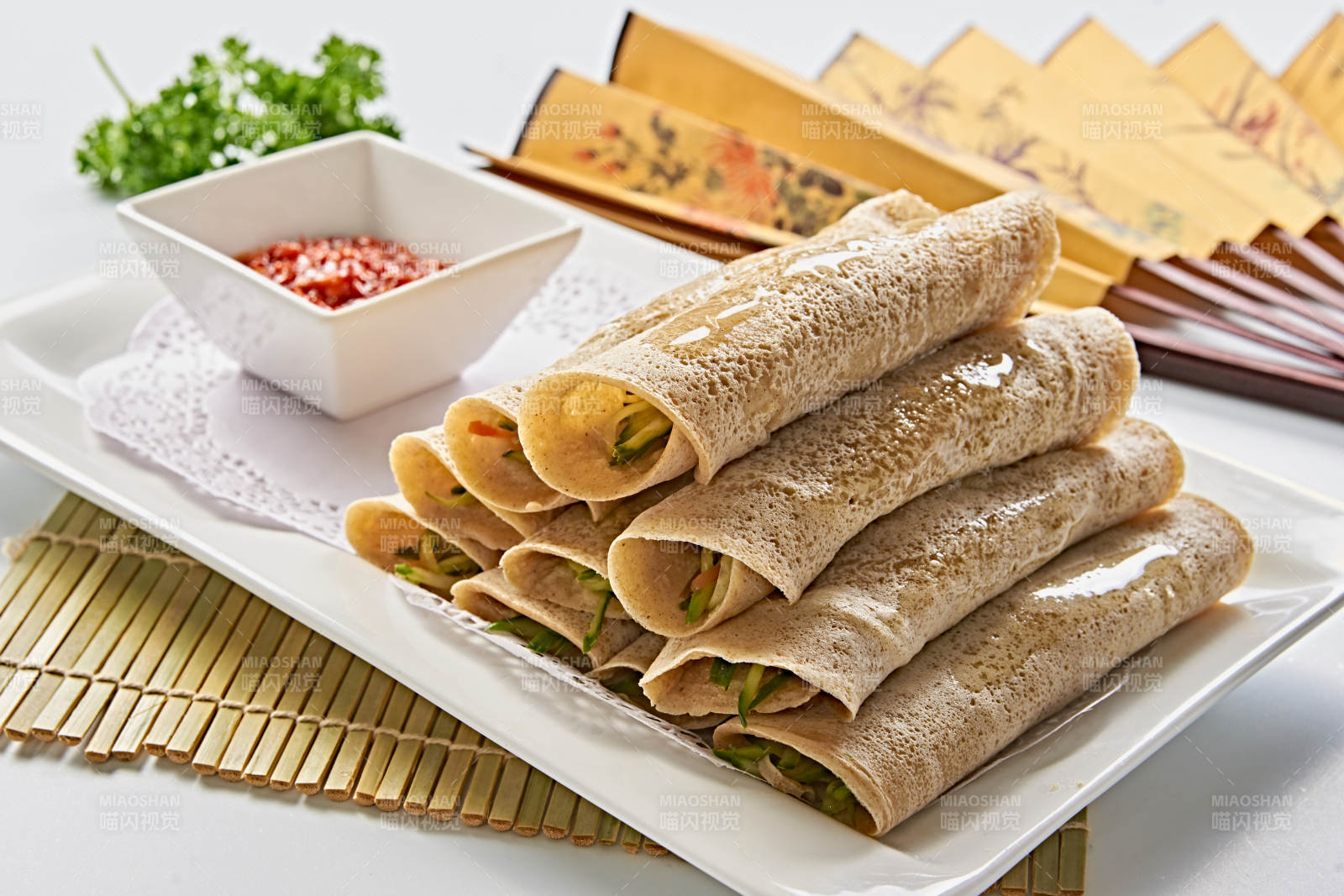 农家煎饼卷时蔬图片