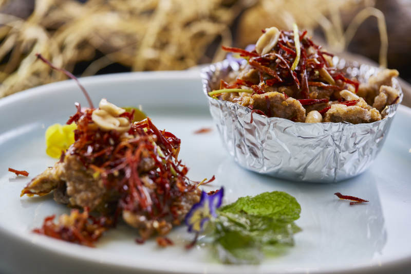 干炸牛里脊配红椒丝干炸牛肉图片