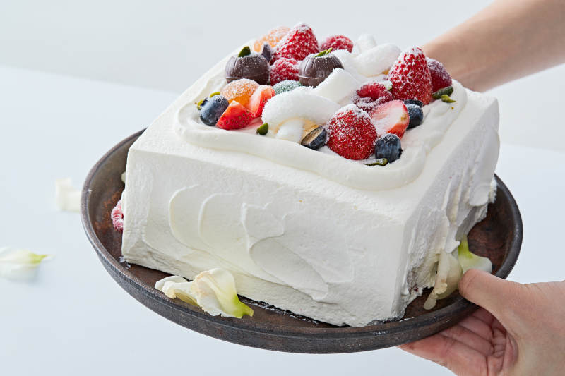 鲜水果奶油多层夹心蛋糕图片