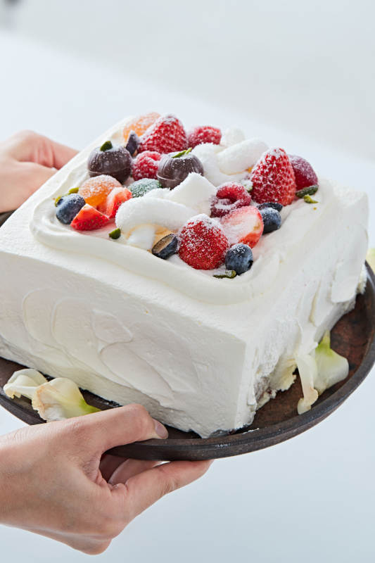 鲜水果奶油多层夹心蛋糕图片